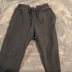 Nike Black Tech Fleece Joggers